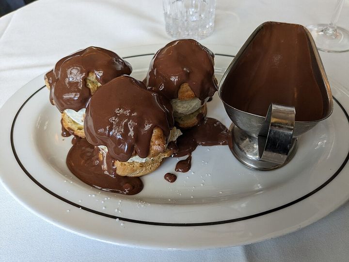 Profiteroles